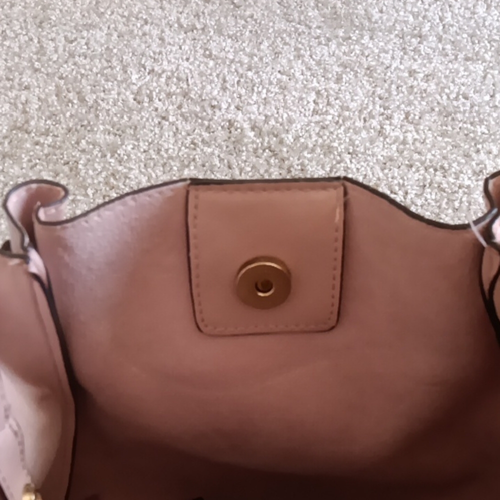 Steven Madden Handbag Set - Picture 6 of 9